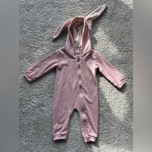 Too cute… size 80 (9M - 12M) bunny full zip onesie with ears.  Easter